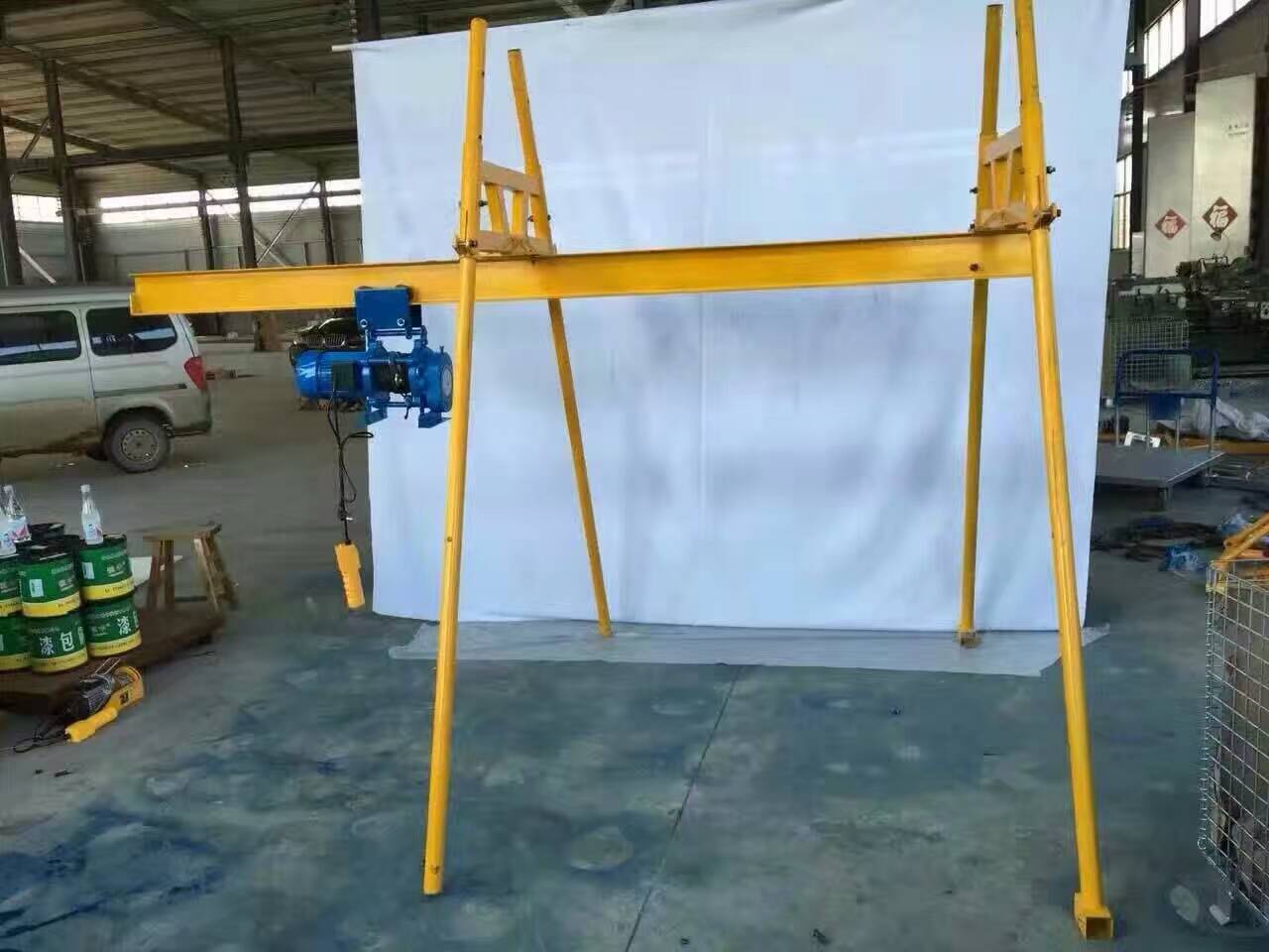 直滑吊機(jī)